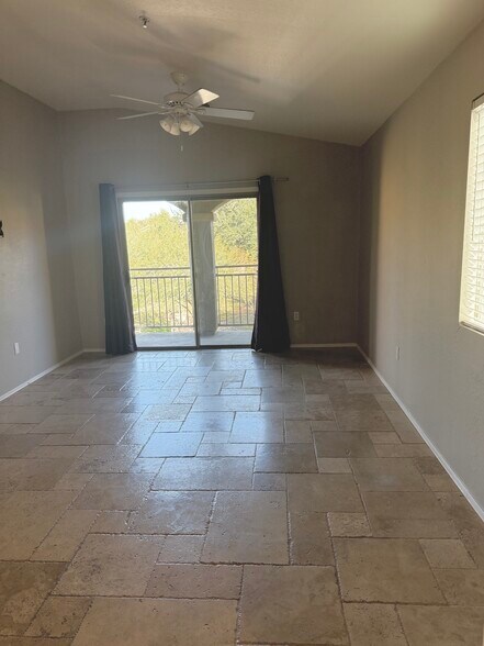 Building Photo - 18250 N 32nd St