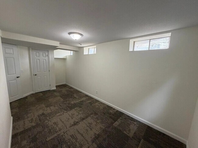 Building Photo - 3131 Ave A
