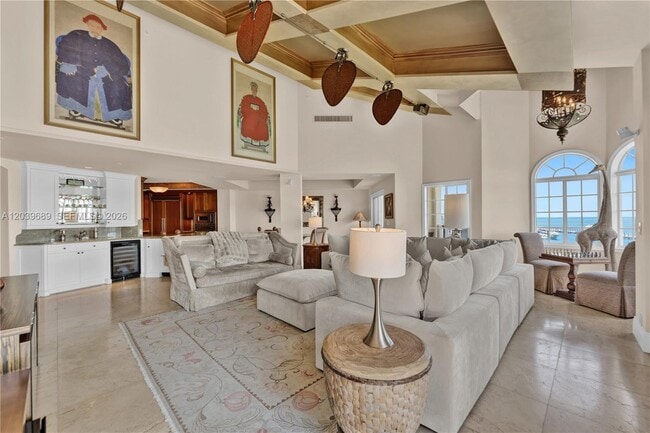 Building Photo - 2244 Fisher Island Dr