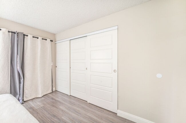 Building Photo - 4441 Rich Dr