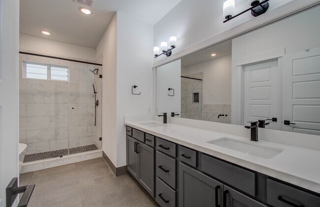 Building Photo - 970 Highland Sound Ln