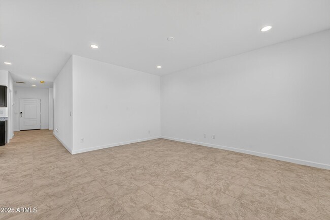 Building Photo - 30266 N Acacia Dr.