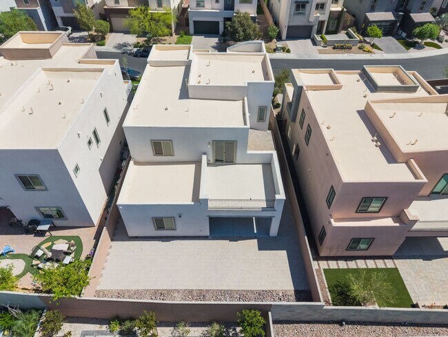 Building Photo - 813 Horizon Canyon Dr