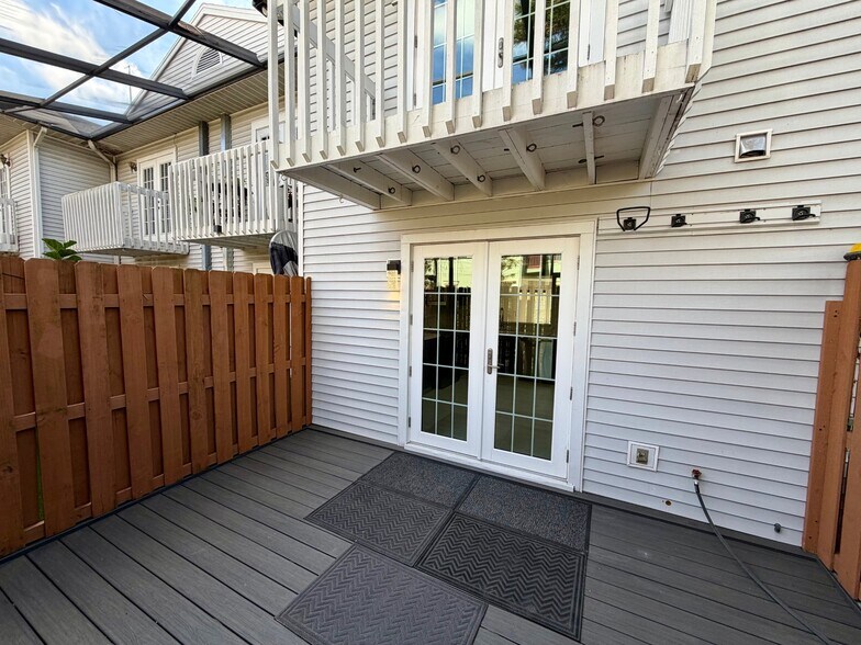 Patio - 603 S Dakota Ave