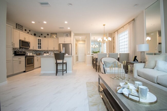 Building Photo - 14426 Emerald Pl Wy