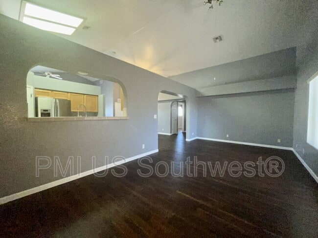 Building Photo - 2576 Ridge Run Ave