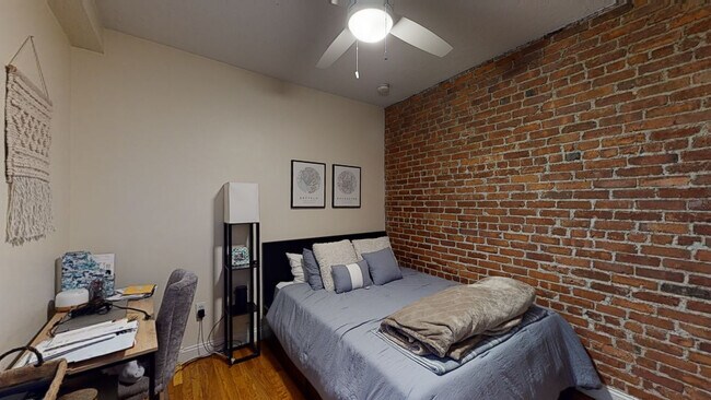 Building Photo - 91 Prince St