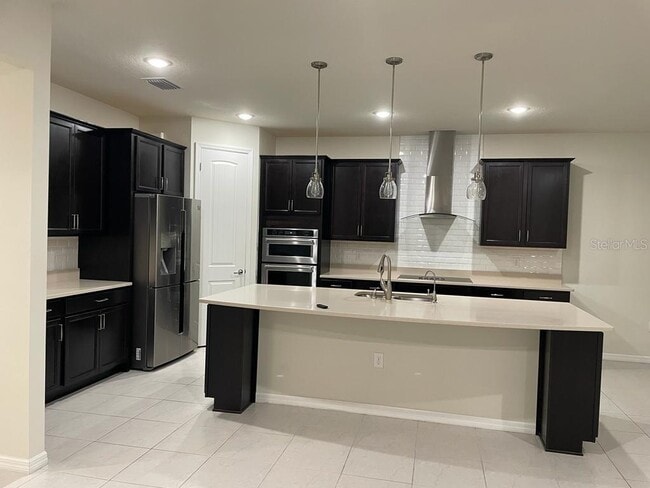 Building Photo - 18909 Willowmore Cedar Dr