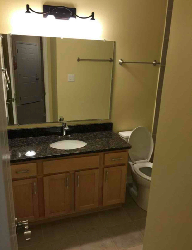 Building Photo - 1225 Wyndham Ct