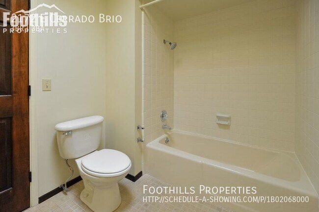 Building Photo - 2172 E Cerrado Brio