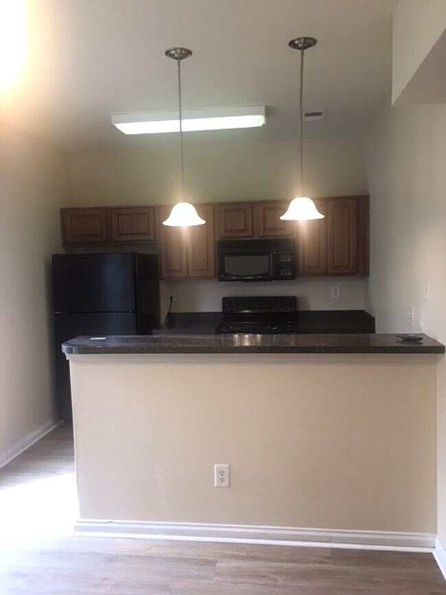 Building Photo - 1145 Appian Crossing Way
