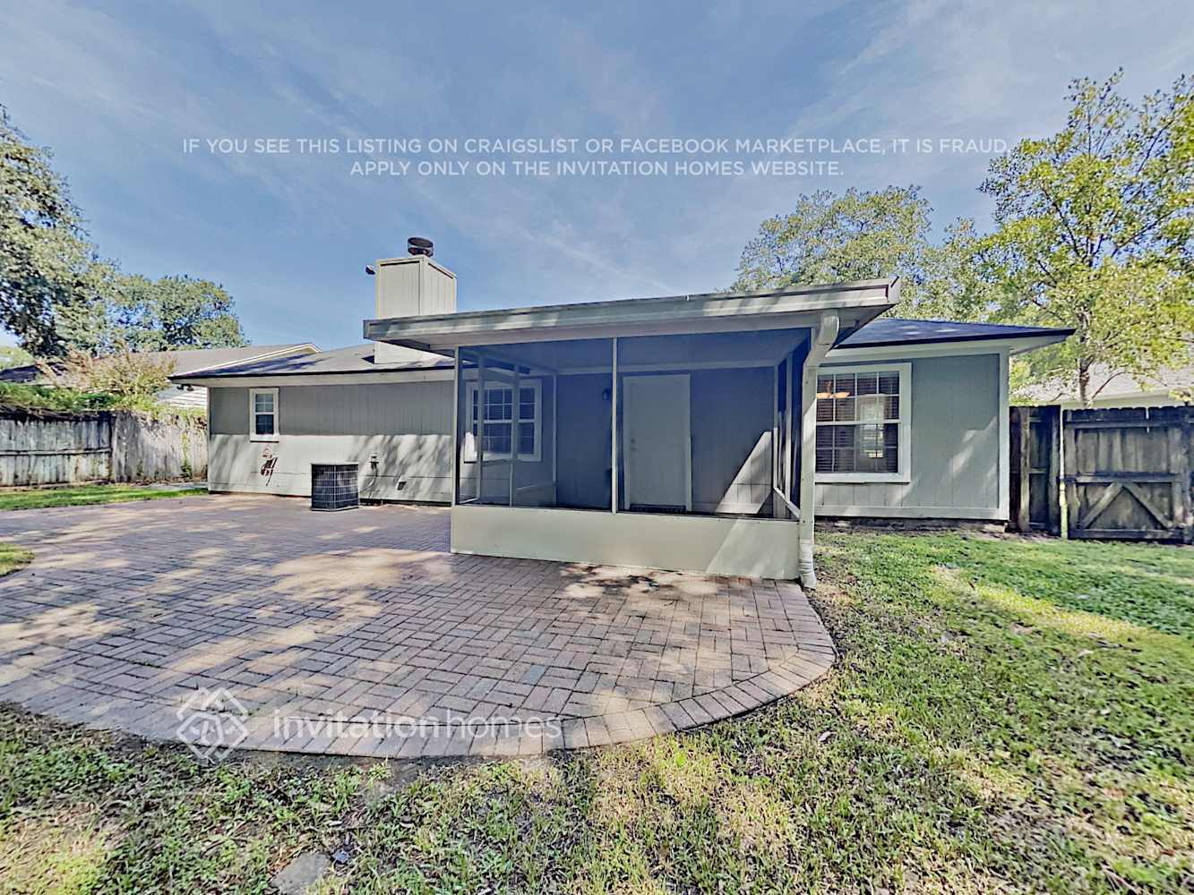 Building Photo - 8346 Lakemont Dr