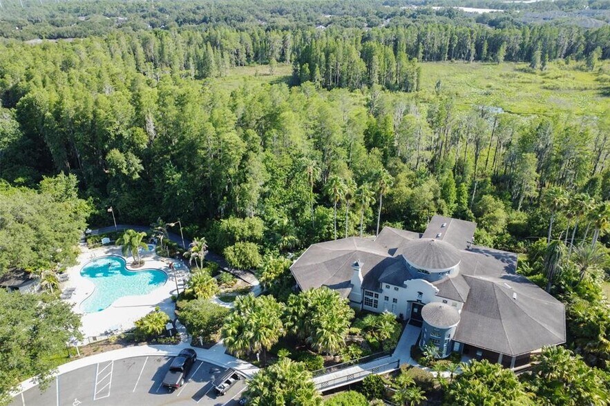 Building Photo - 8517 Island Breeze Ln