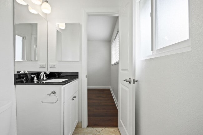 Building Photo - Welcome to the Eastgate Community of West ...