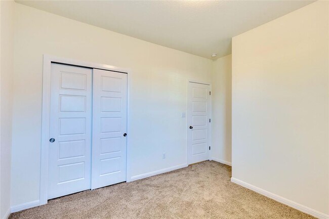 Building Photo - 200 Cold Spg Lp