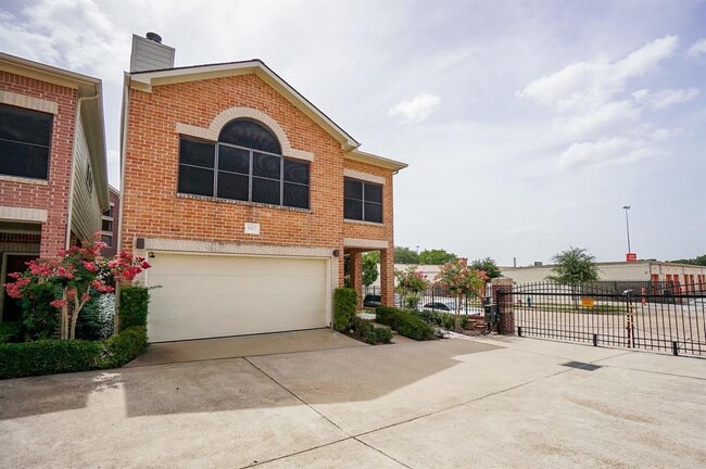 Building Photo - 9802 Sandra Ann Ct
