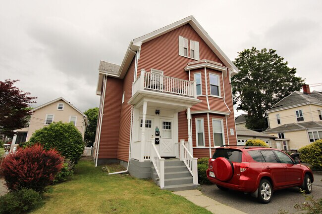 Building Photo - 86 Lowell St