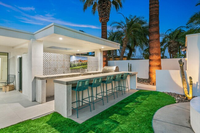 Building Photo - 72827 Bursera Way