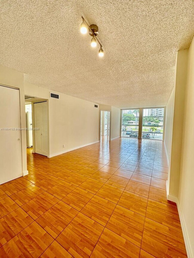 Building Photo - 701 Three Islands Boulevard