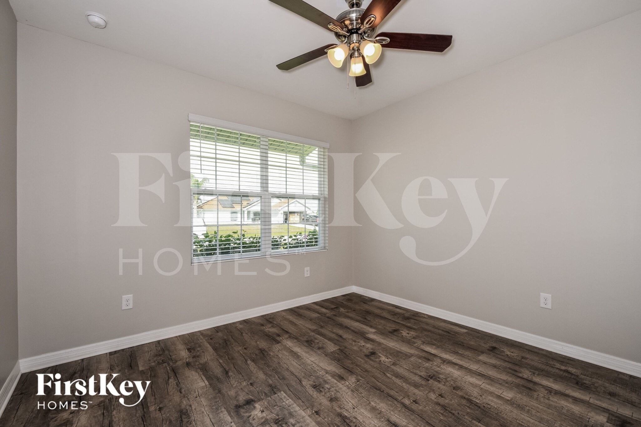 Building Photo - 1912 NW 15th Terrace