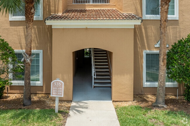 Entrance - Florida Club Condominiums