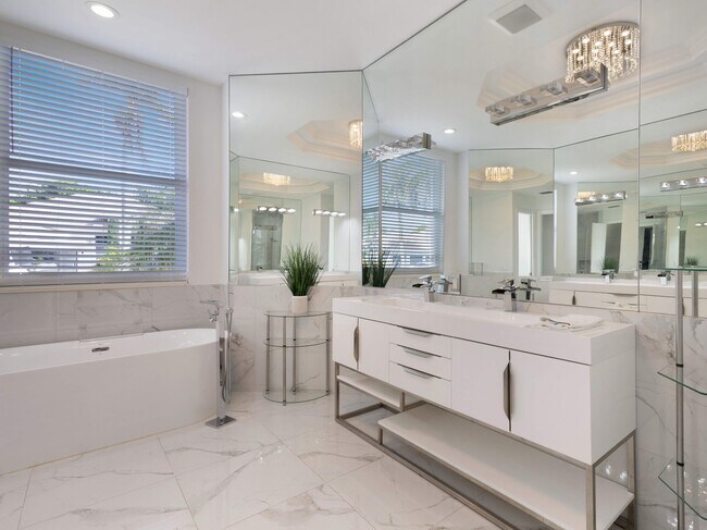 Building Photo - 21713 Marigot Dr