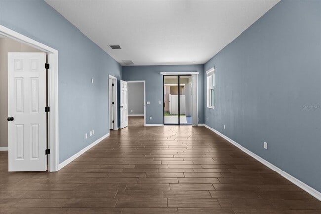 Building Photo - 1099 Multiflora Lp