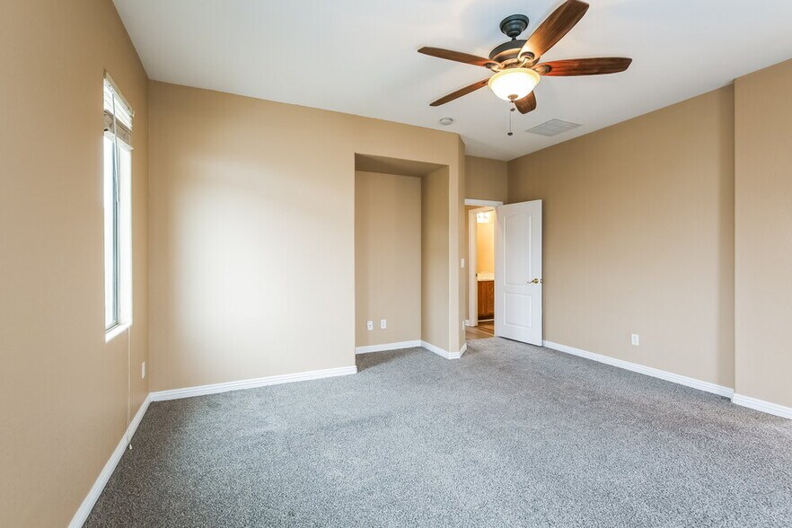 Building Photo - 9129 Rusty Rifle Ave