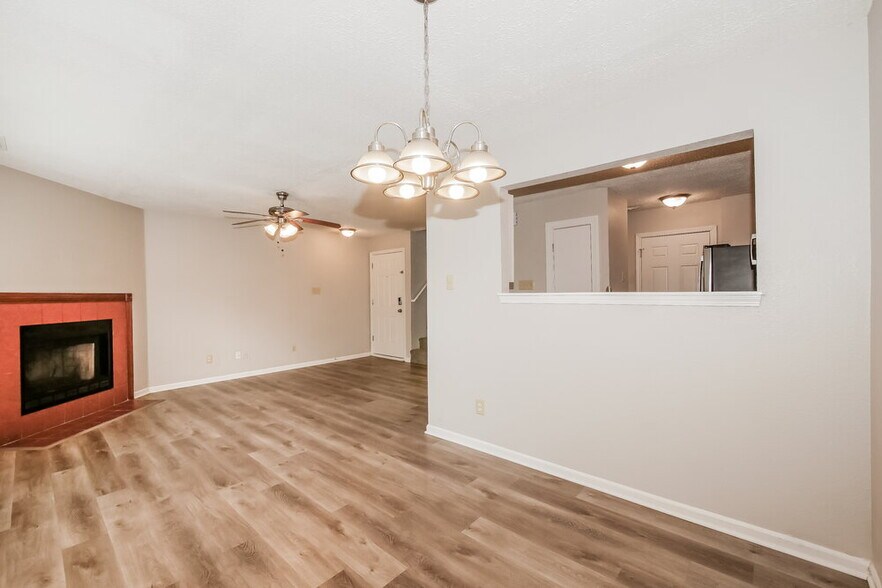 Building Photo - 4362 Fullwood Ct