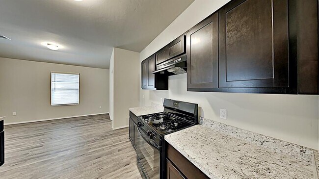 Building Photo - 1825 Sloane Dr