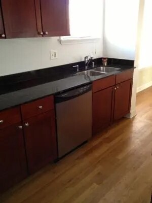 Building Photo - 1346.5 W Estes Ave