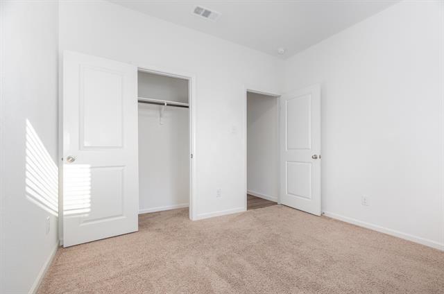 Building Photo - 706 Windsor Ct