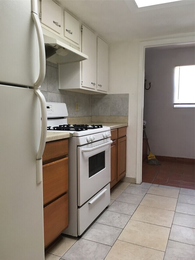 Building Photo - 21026 Settlers Valley Dr