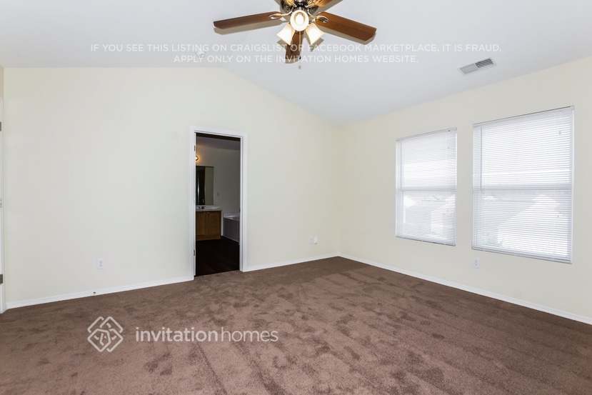 Building Photo - 1536 April Knoll Ct