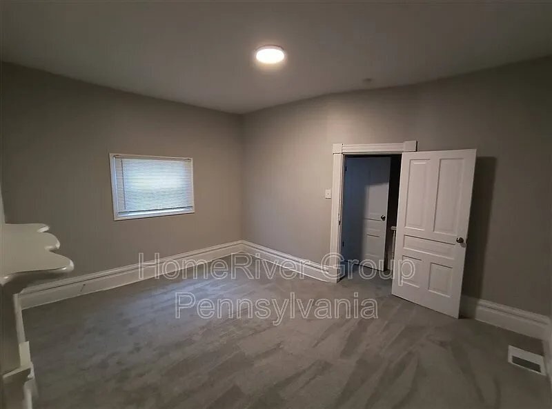 Building Photo - 935 Manton Wy