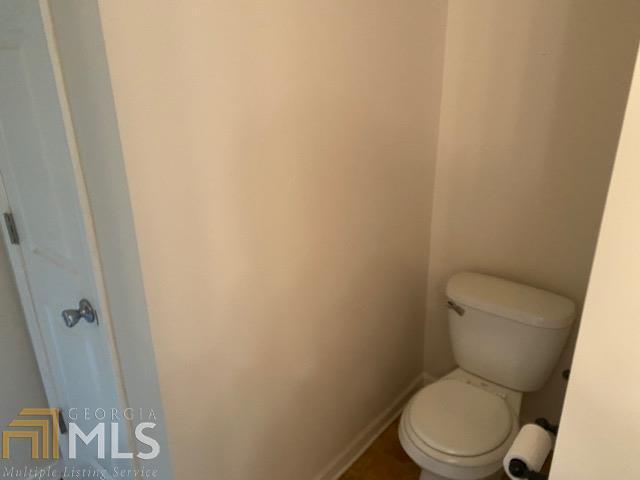 Building Photo - 5027 Scotch Pine Ave