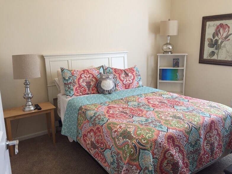 Building Photo - 486 Octate Cir