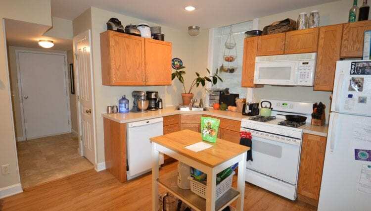 Building Photo - 811 Spaight St