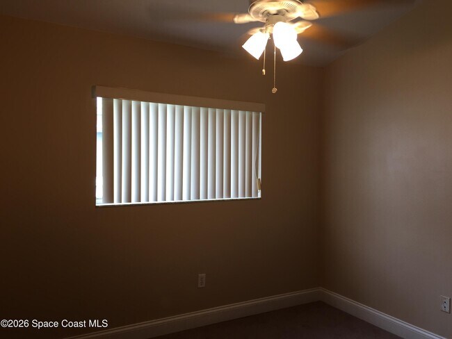 Building Photo - 2554 Ventura Cir