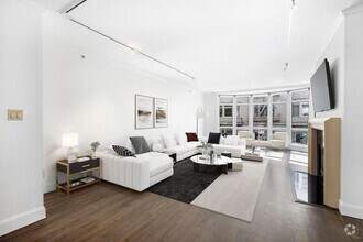 Building Photo - Prestigious Nob Hill Stunning Boutique Con...