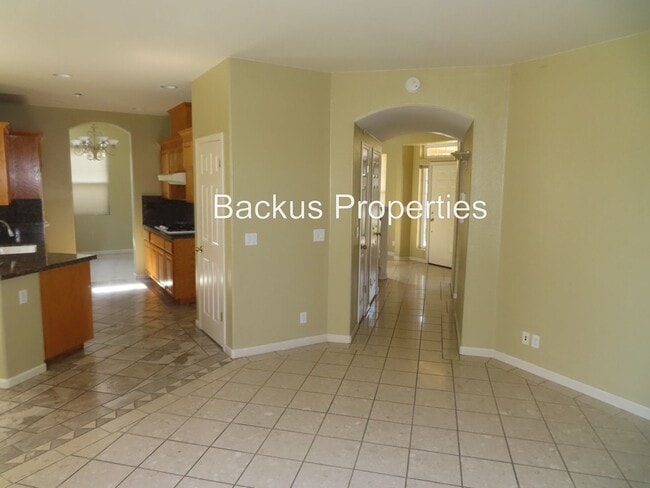 Building Photo - 1810 Lancashire Dr