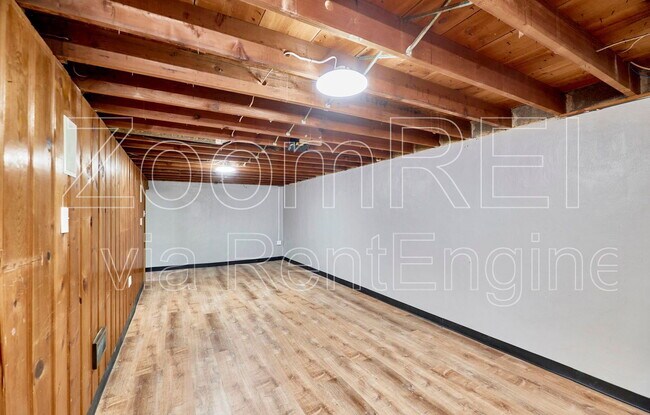 Building Photo - 9537 Cote Brilliante Ave