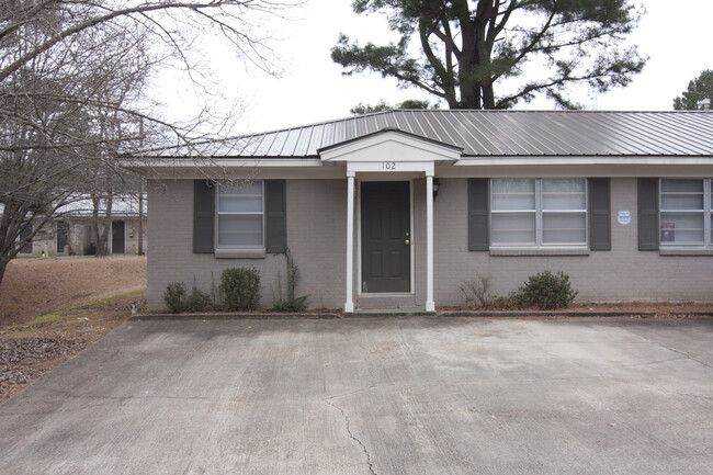 Building Photo - Cottage Point