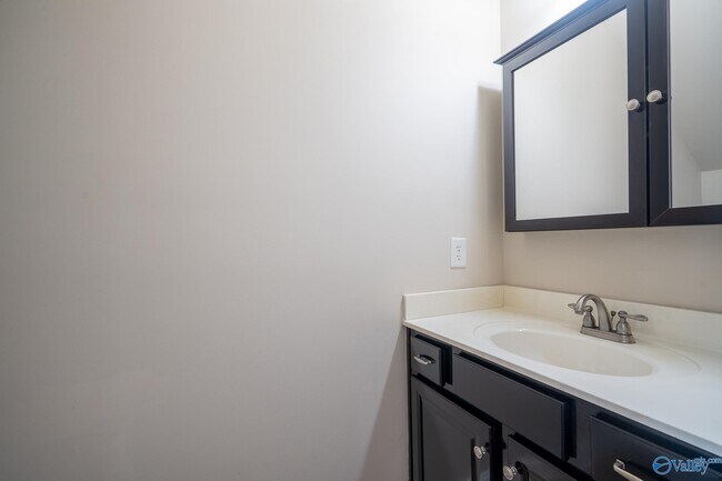 Building Photo - 110 Wolf Creek Trail SW