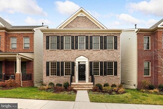 Building Photo - 13905 Bufflehead St