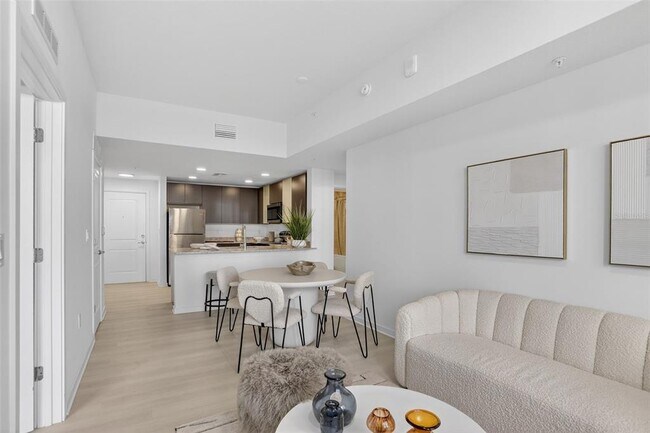 Building Photo - 5579 Millennia Park Dr