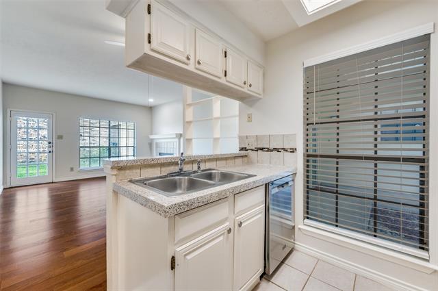 Building Photo - 3110 Devonshire Dr