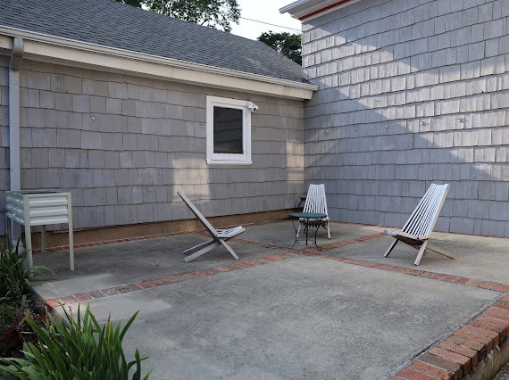 Back patio - 2219 E Marion St
