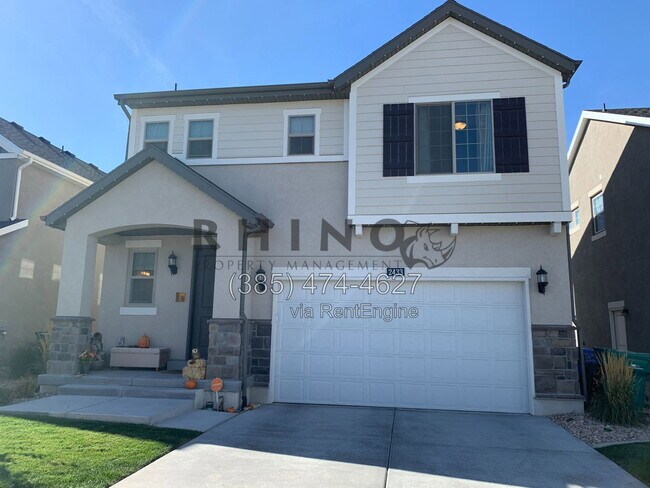 Building Photo - 2433 N 3370 W