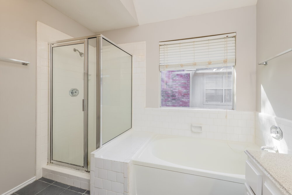 Building Photo - 16821 Kettle Creek Dr